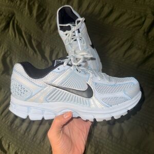Rare Baby Blue Nike Vomero 5
